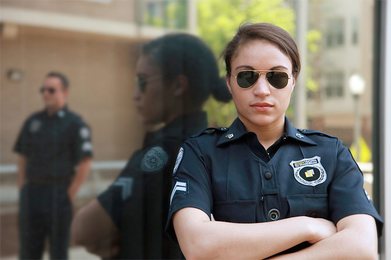 loss prevention security guard